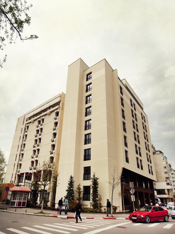 Hotel Pietroasa Buzău Buitenkant foto